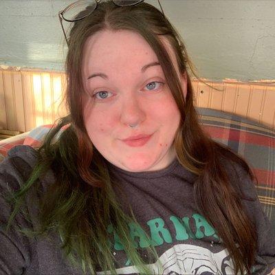 Yallternative Gal