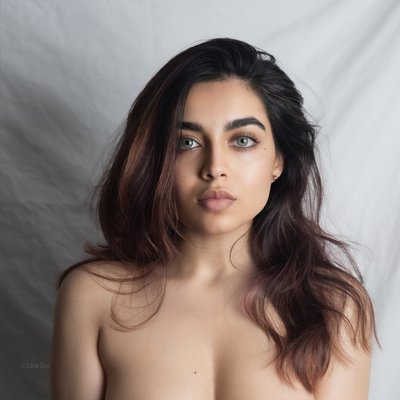 Zara Dar (your favorite PhD dropout)