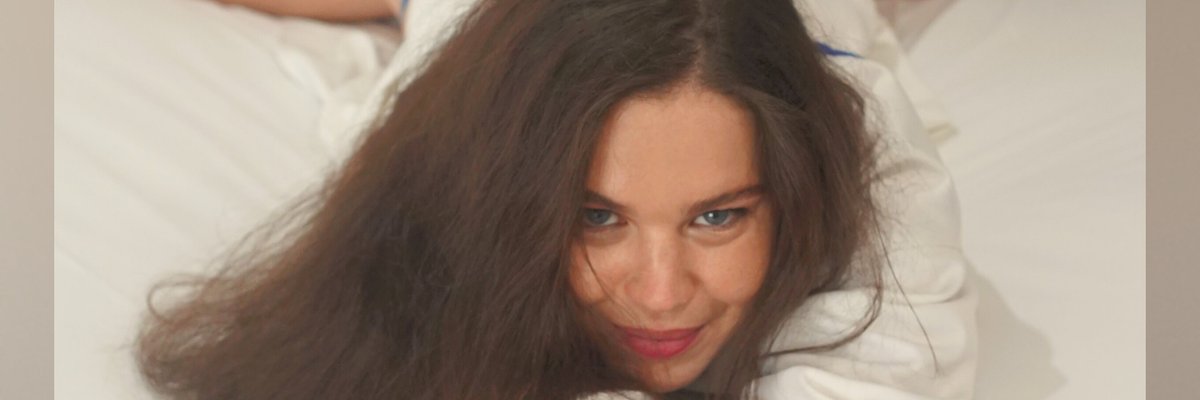 Zoelicious 😈 cover